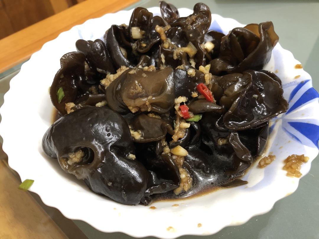 凉拌黑木耳