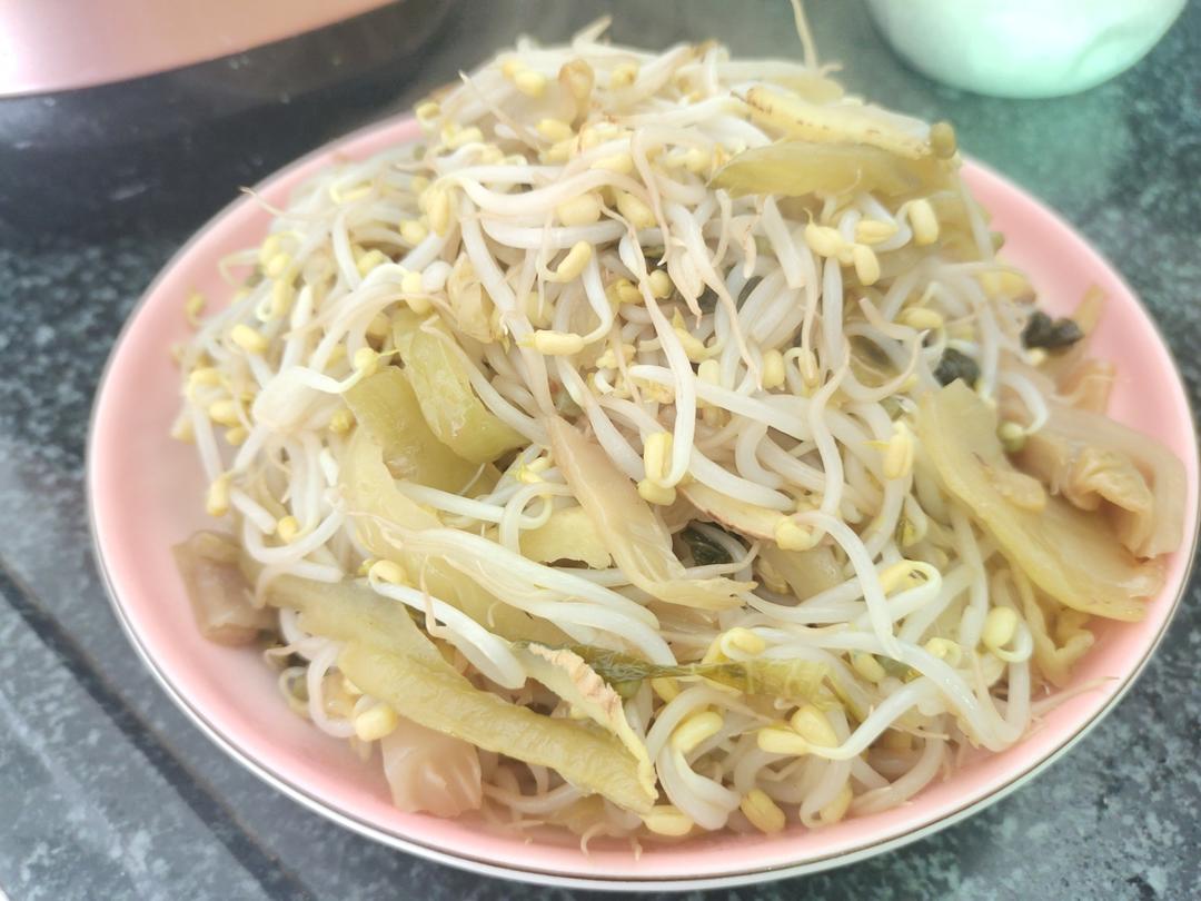 清炒豆芽榨菜丝