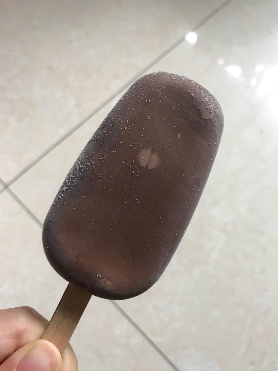 《Tinrry下午茶》教你做不用打发的脆皮巧克力冰淇淋