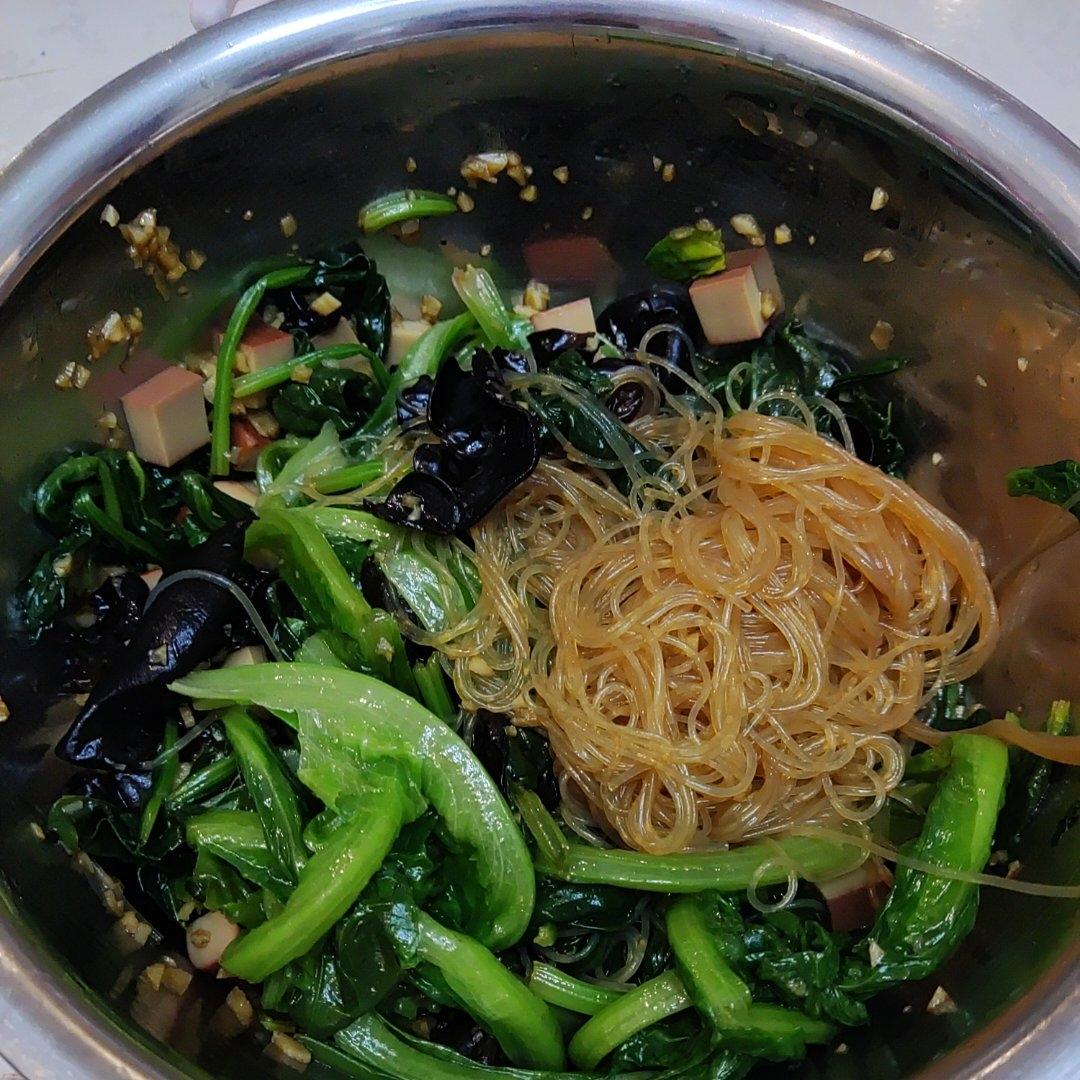 万能凉拌菜料汁（凉拌菠菜粉丝）
