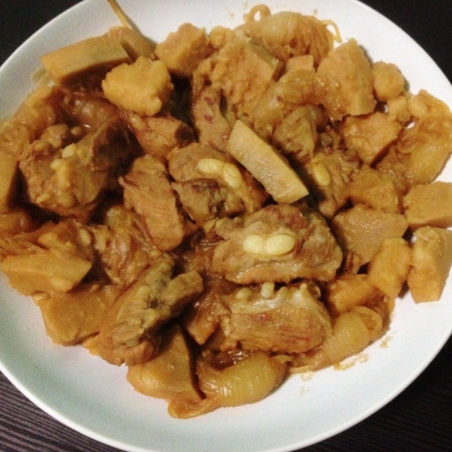 排骨烧芋艿