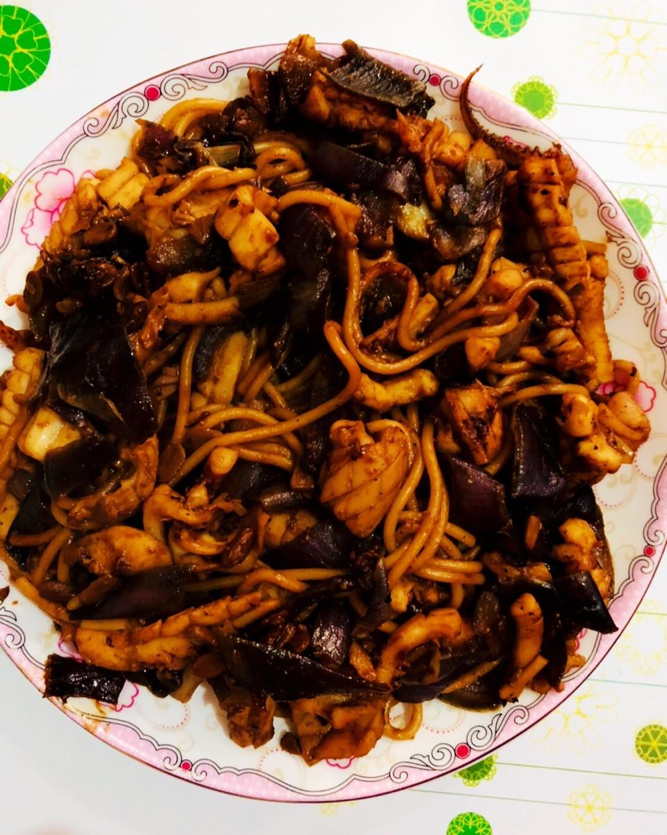 番茄肉酱扁身意大利面