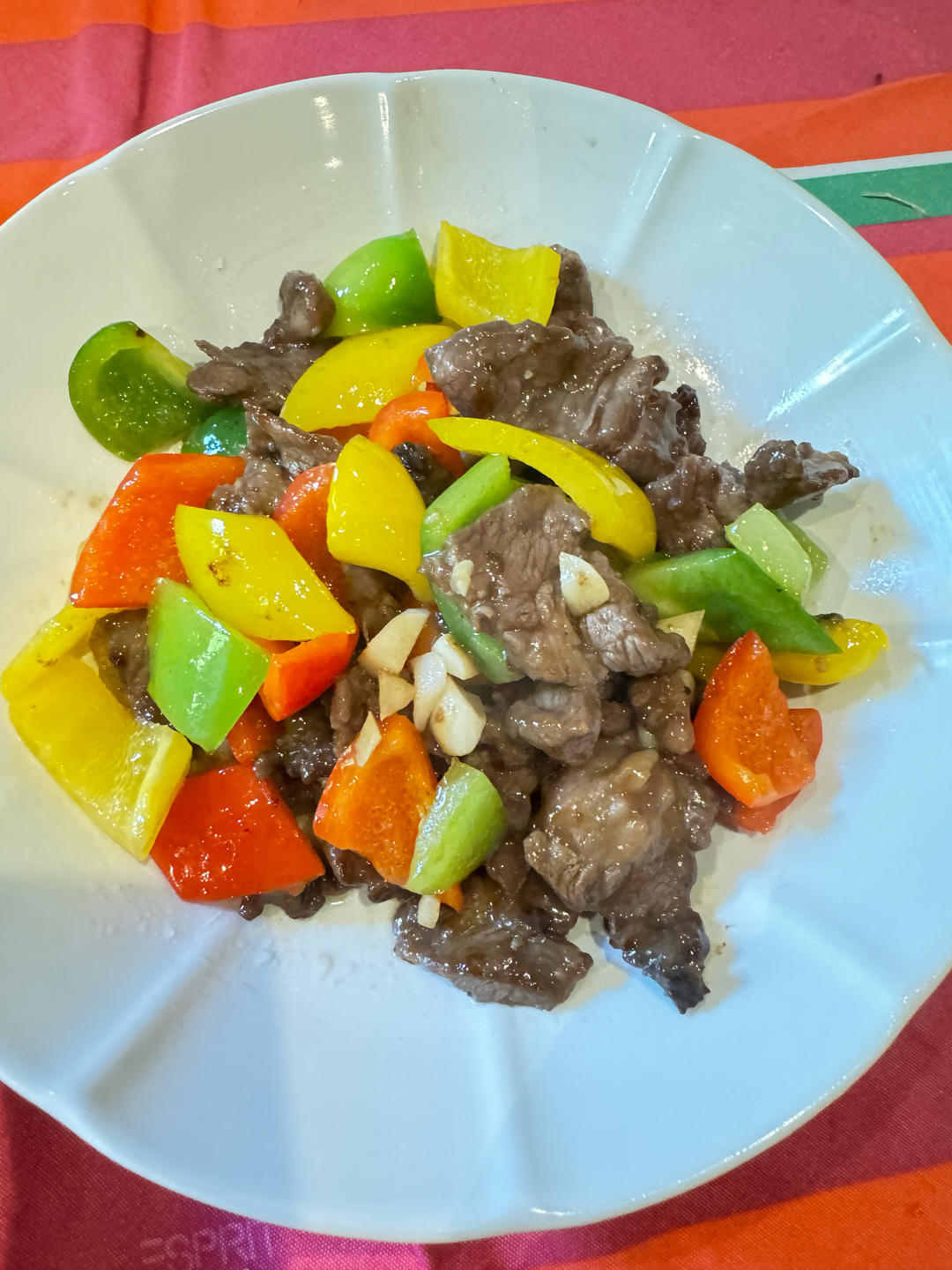 彩椒炒牛肉