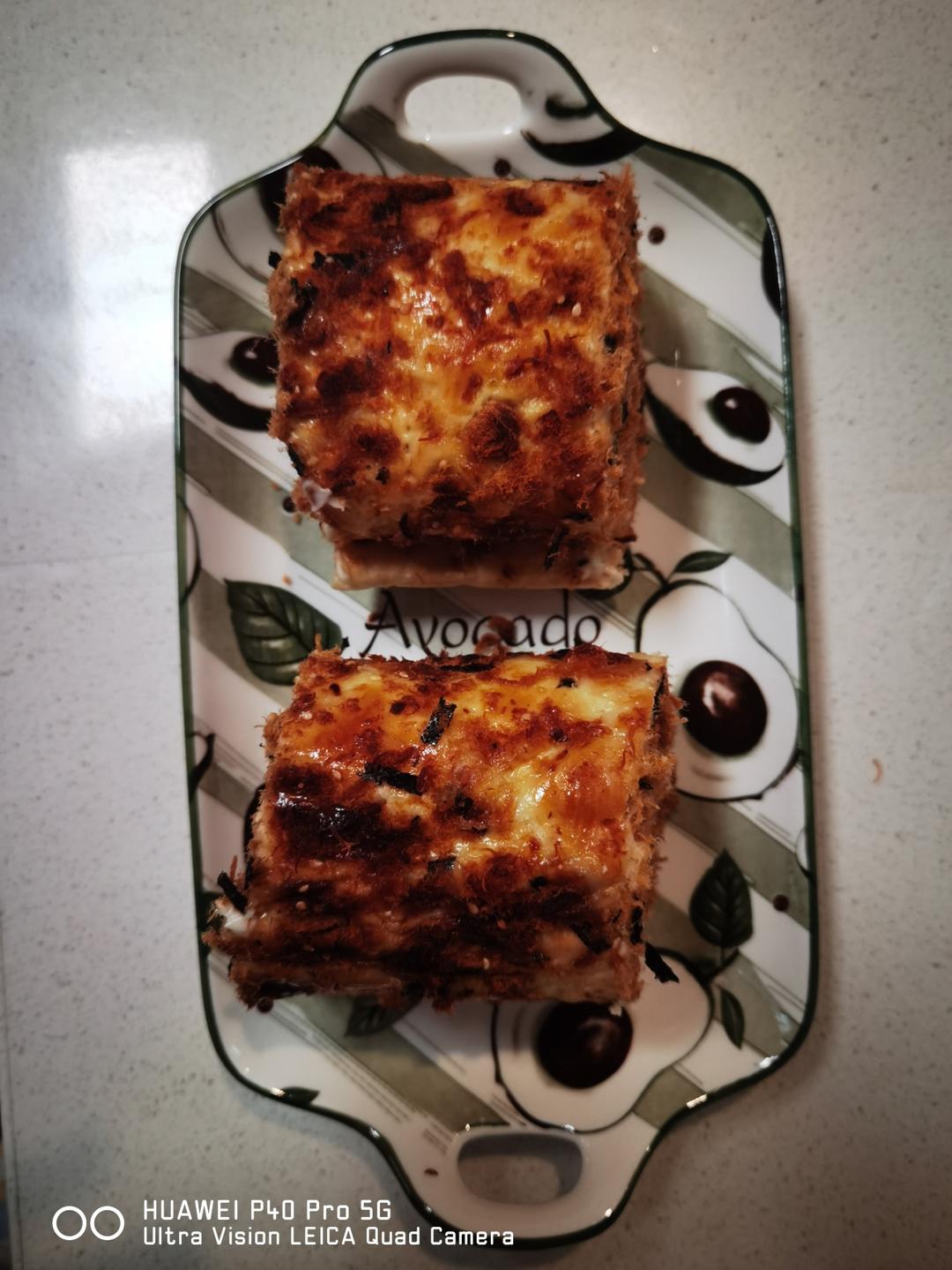 香葱肉松面包卷