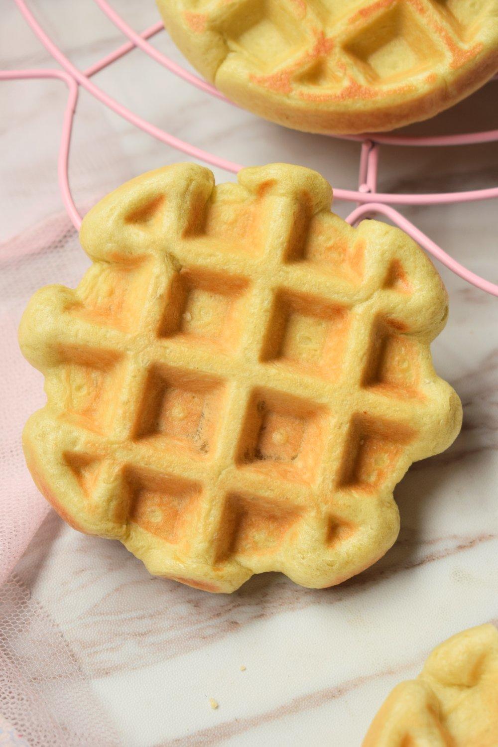 雨过心晴88做的脆壳华芙饼