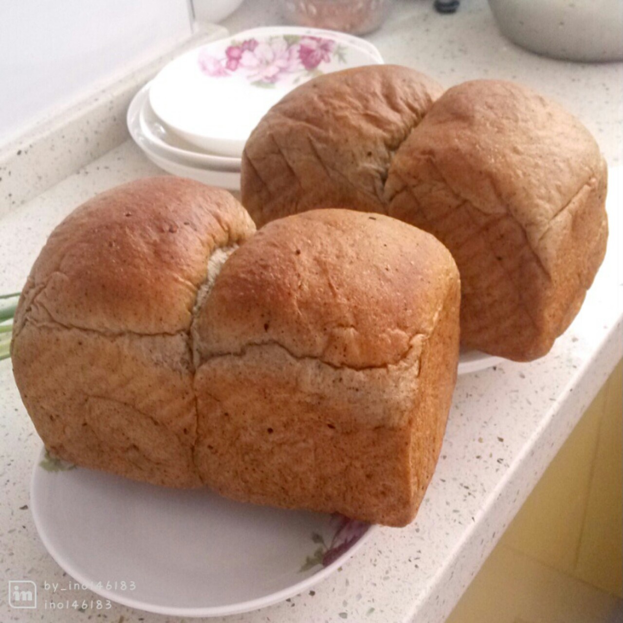 浓香黑芝麻吐司