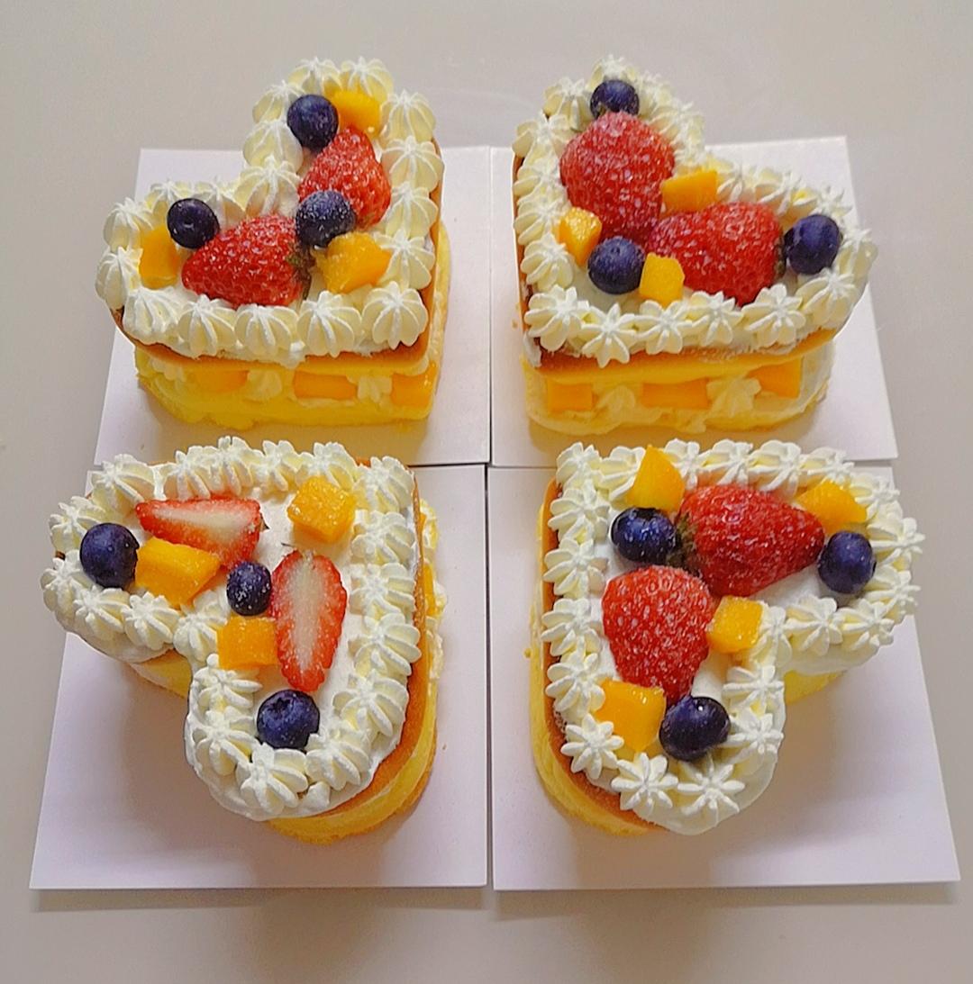 草莓芒果奶油蛋糕