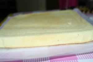 肉松海棉蛋糕卷的做法 步骤3