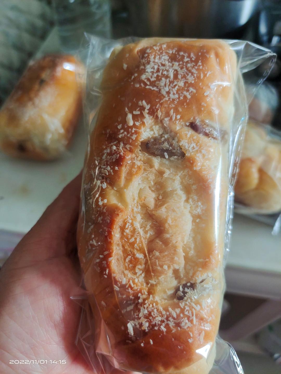 奶香松软的葡萄干面包｜有手就会