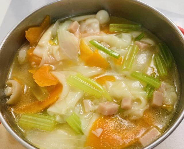 小馄饨皮做的超鲜面片汤的做法