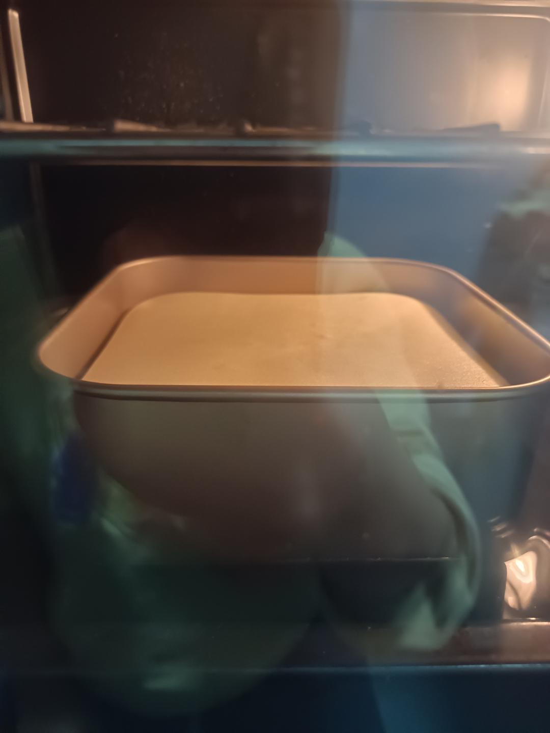 堪比柯基屁股
爆浆芝士🧀古早蛋糕