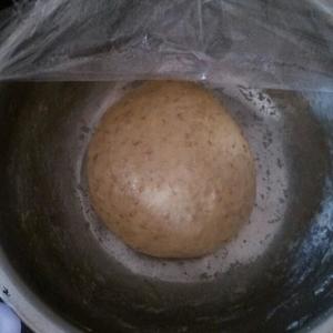 全麦豆沙面包的做法 步骤1