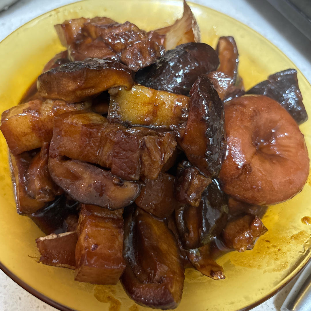 香菇红烧肉