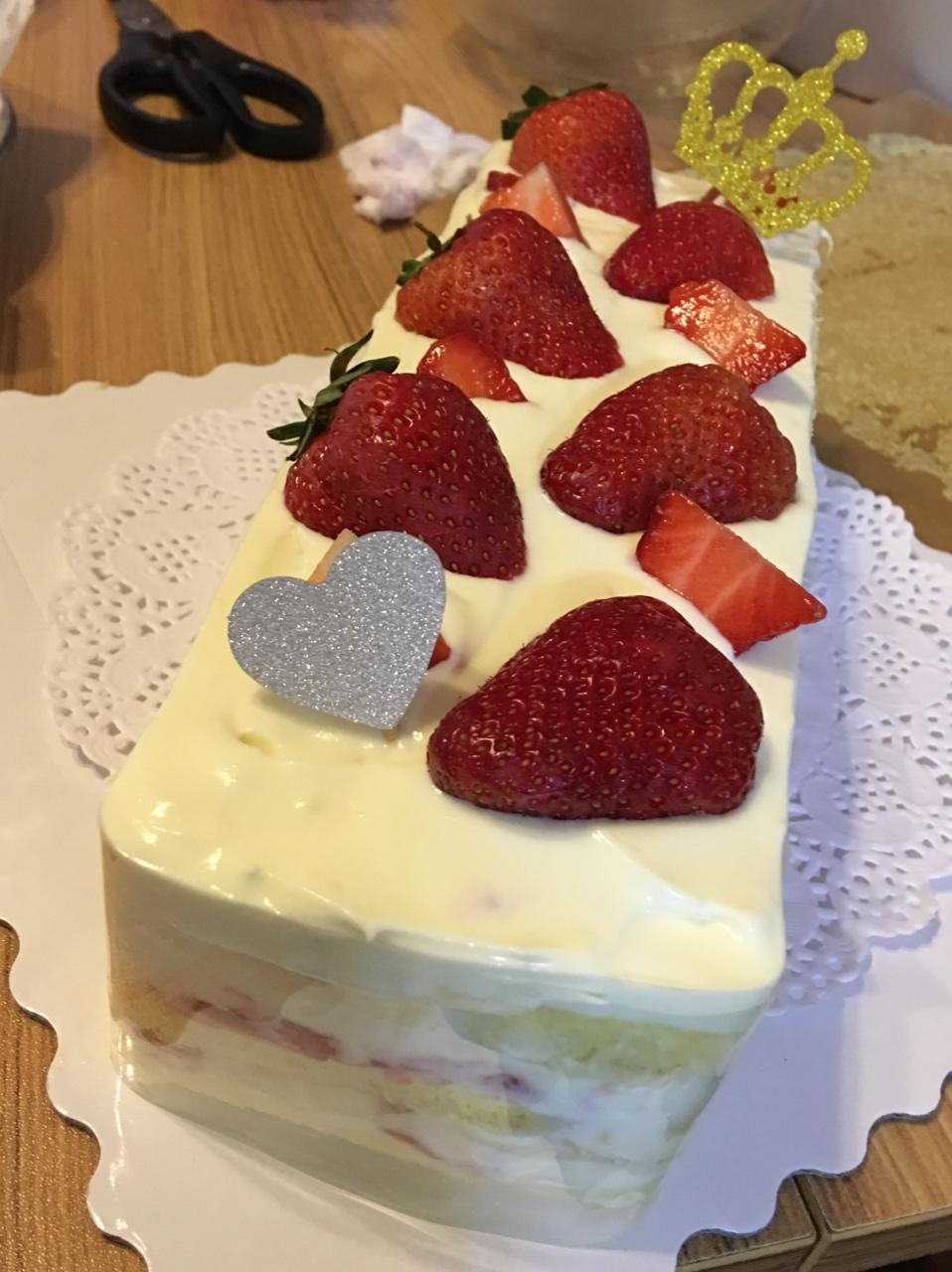 草莓城堡蛋糕