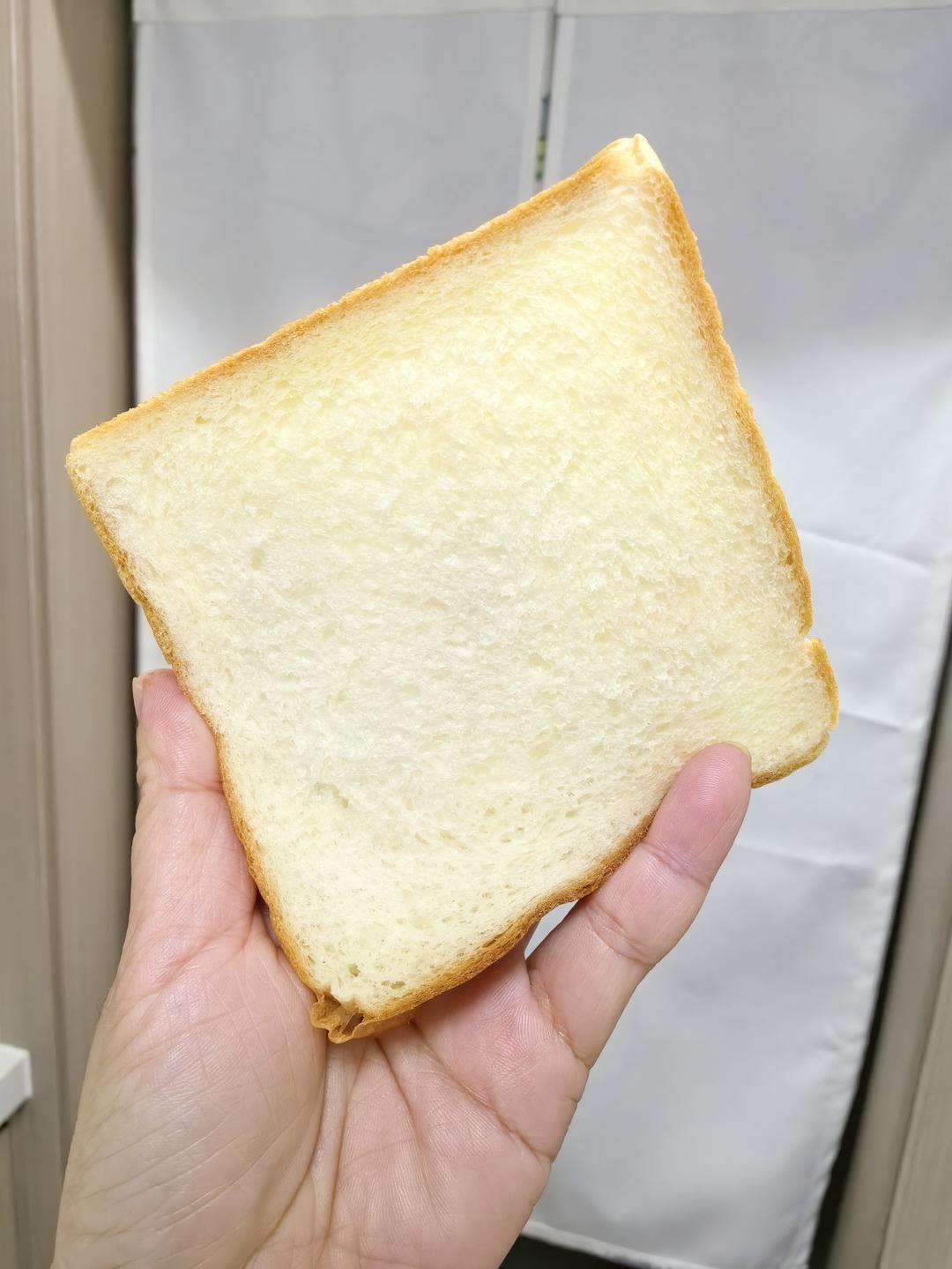 蛋清鲜奶超绵吐司