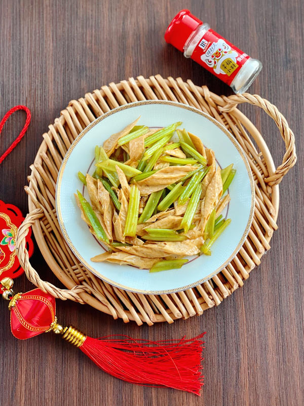 健康中国年 添菜新年味