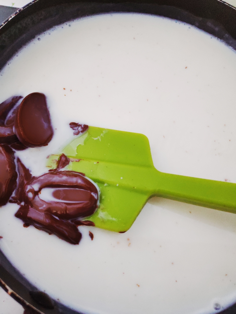 巧克力奶冻的做法 步骤1