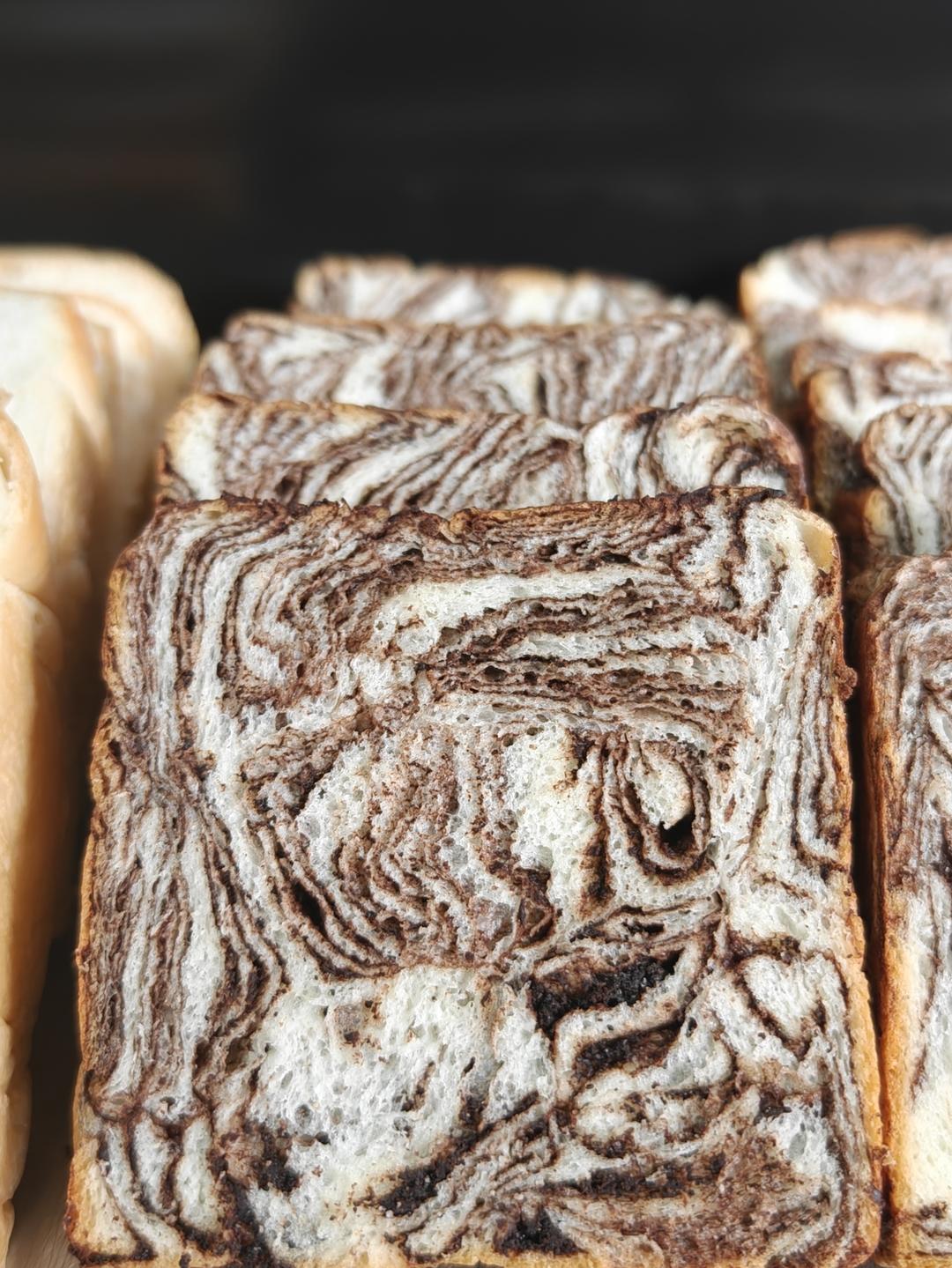 豆沙大理石吐司