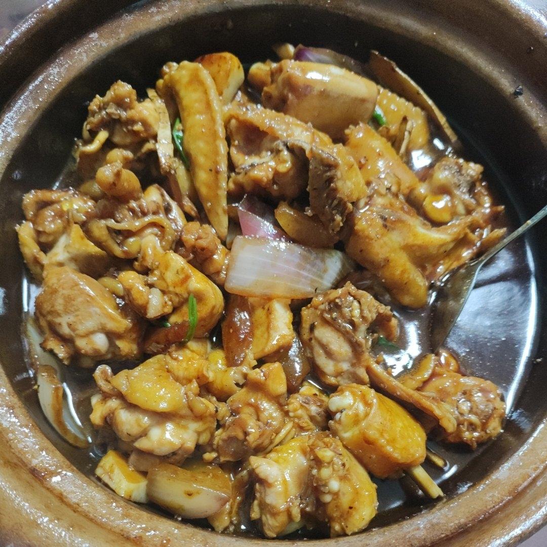 砂锅胡椒鸡煲