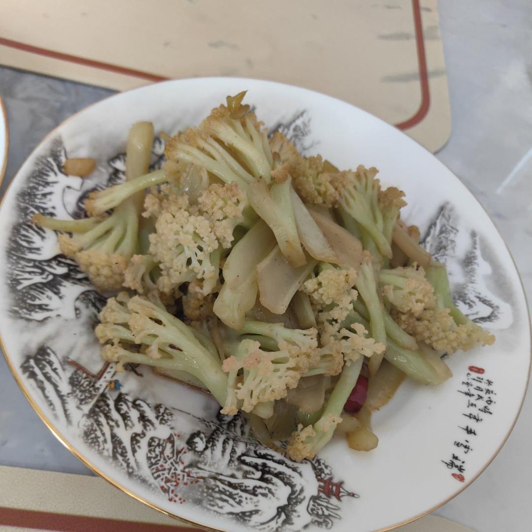 家常素炒菜花，清脆！