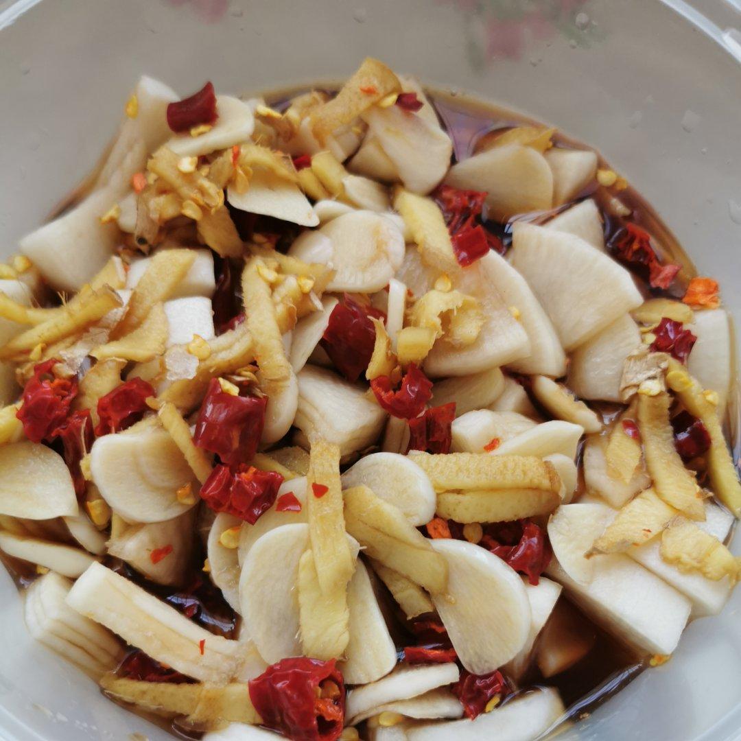 三步爽口酸酸辣辣腌萝卜片小咸菜