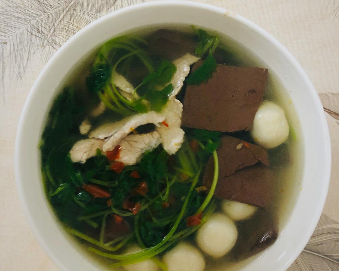 肠胃“清道夫”-益母草猪血汤