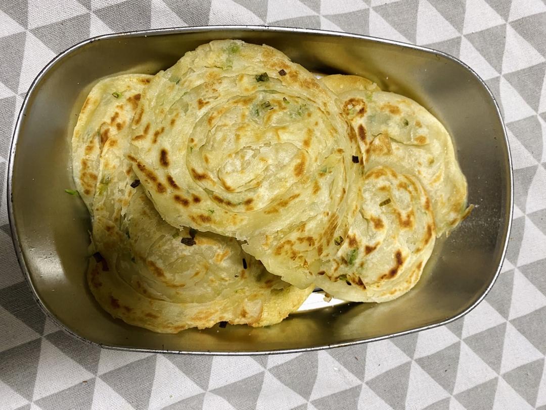 葱油饼（附外酥里嫩的技巧）