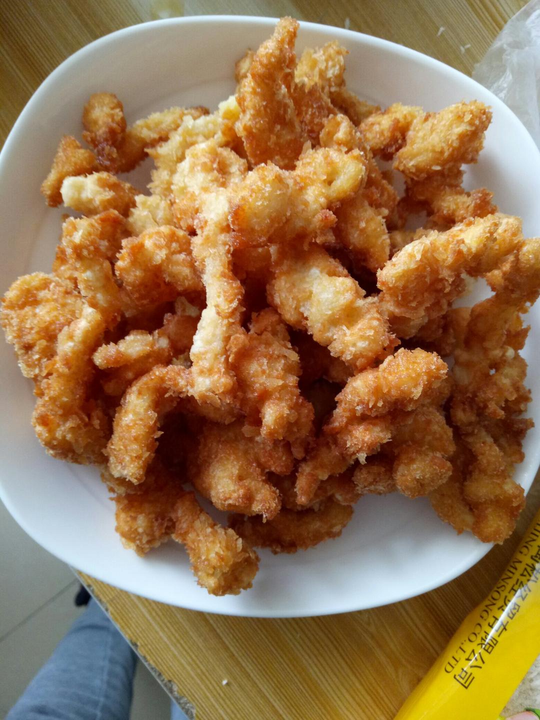 霸气厨娘y做的香脆炸鸡胸肉