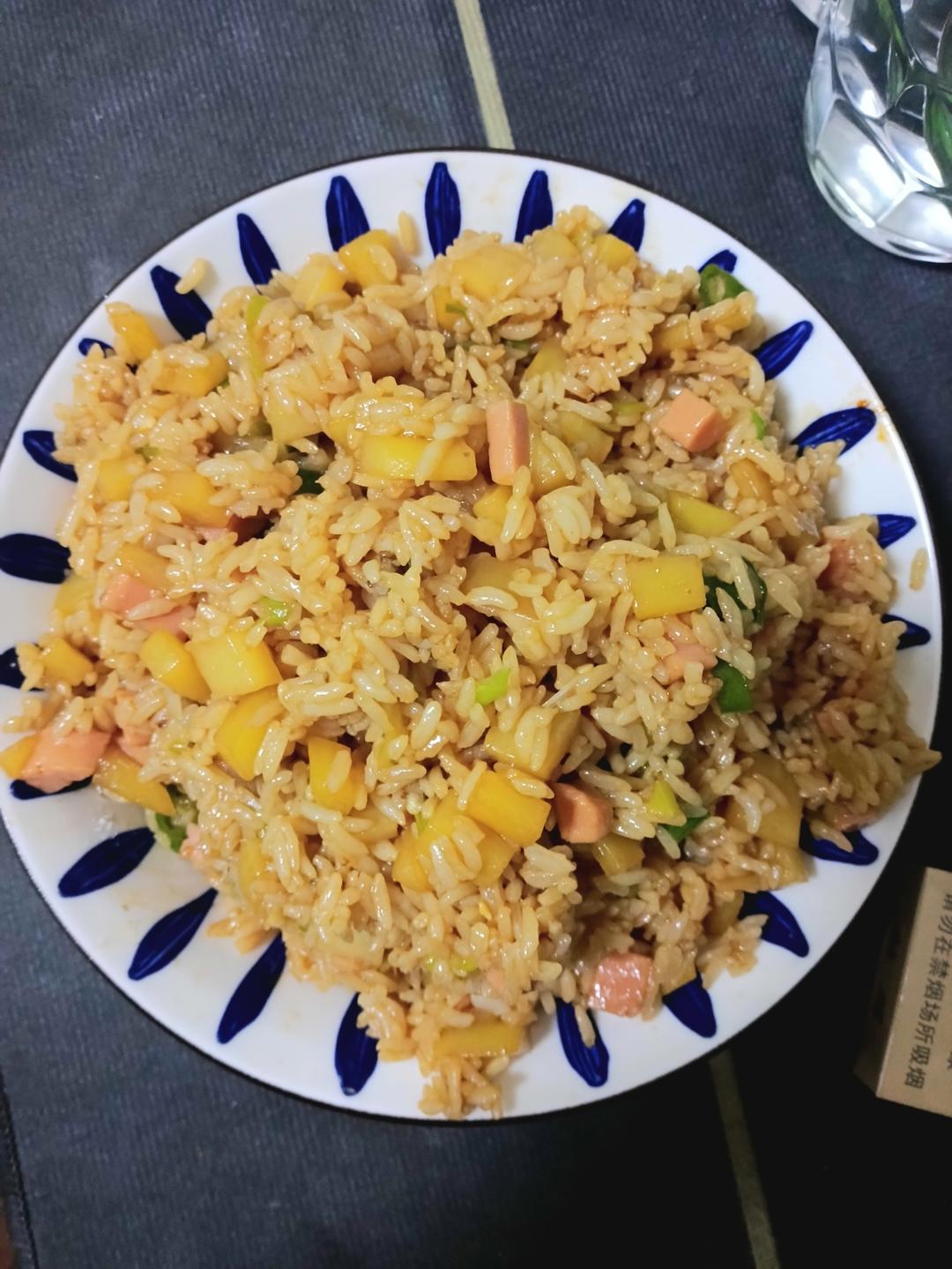 火腿土豆烩饭