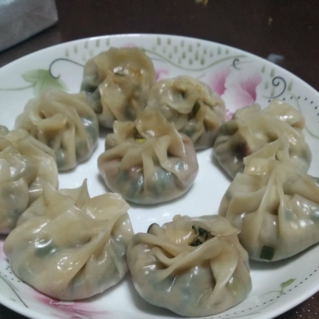 薄皮馅多的素包子（饺子皮版）