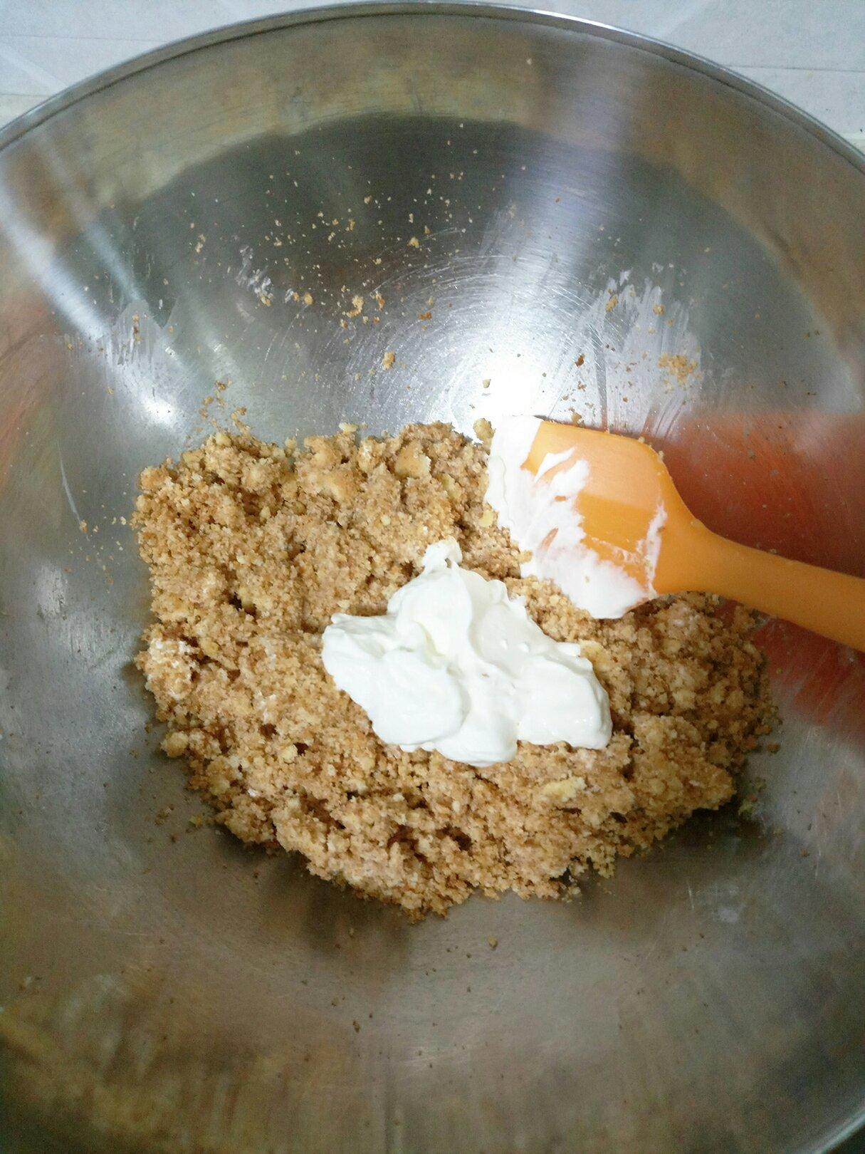 超简单美味奶油戚风棒棒糖蛋糕的做法 步骤1