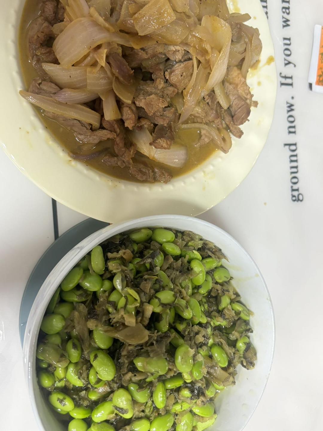 洋葱爆孜然牛肉