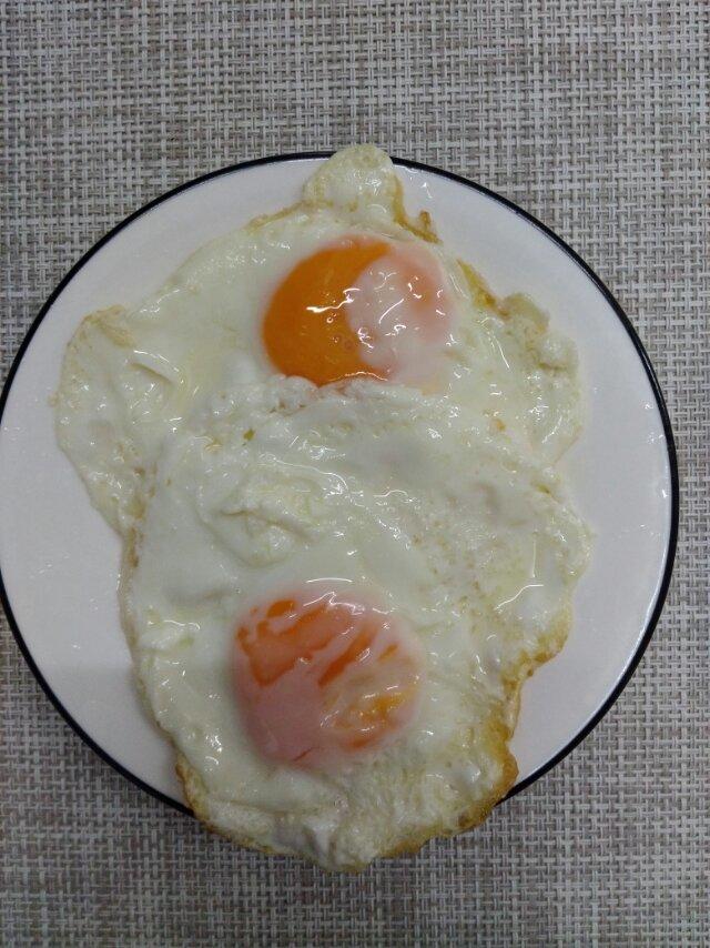 我是一只小羊驼做的煎鸡蛋