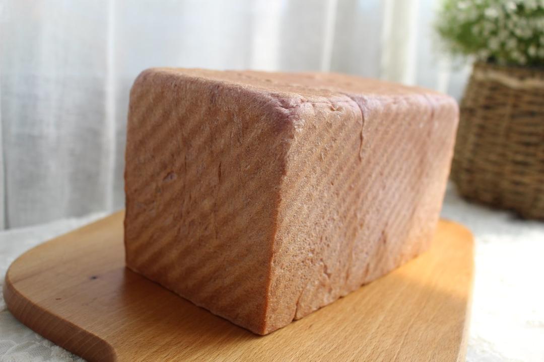 紫薯软吐司（可换算成南瓜、巧克力、抹茶口味）