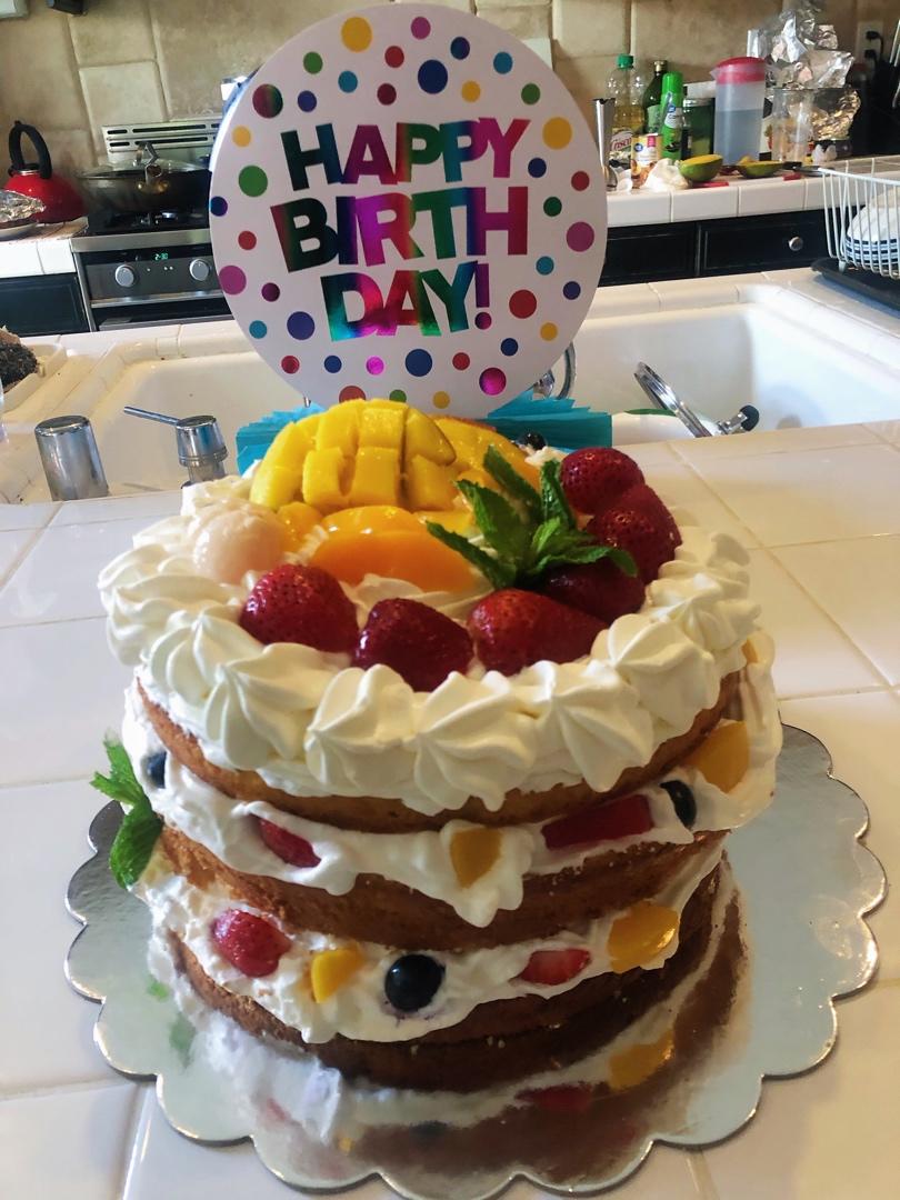 可可戚风水果裸蛋糕