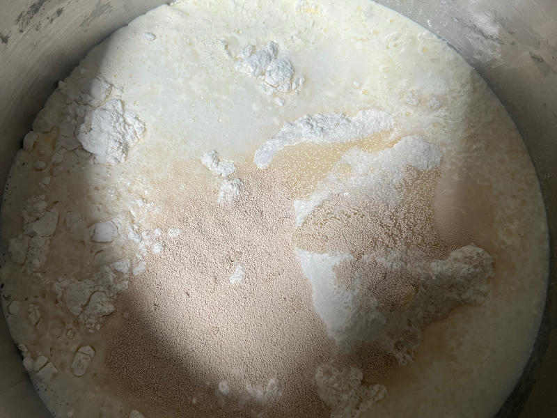 纯奶手撕吐司的做法 步骤1
