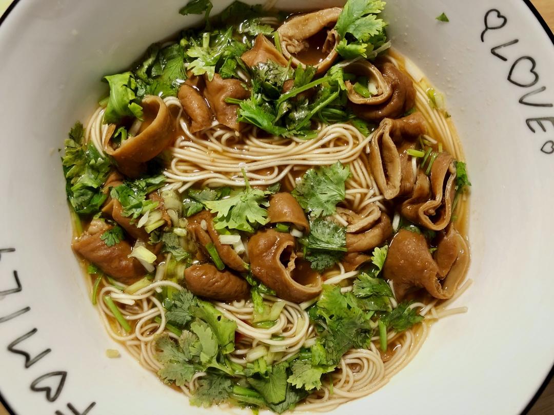 重庆肥肠面（专业洗肠小清新慎入）