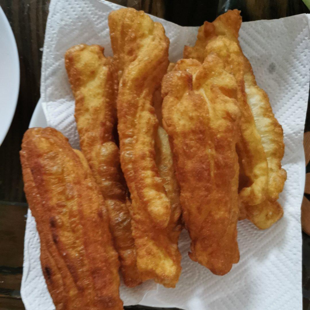 快手早餐～自制油条（酵母版，不含泡打粉、膨松剂）