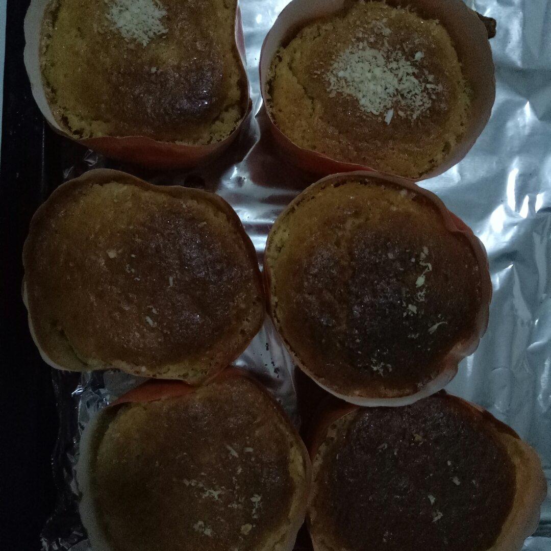 香蕉纸杯蛋糕