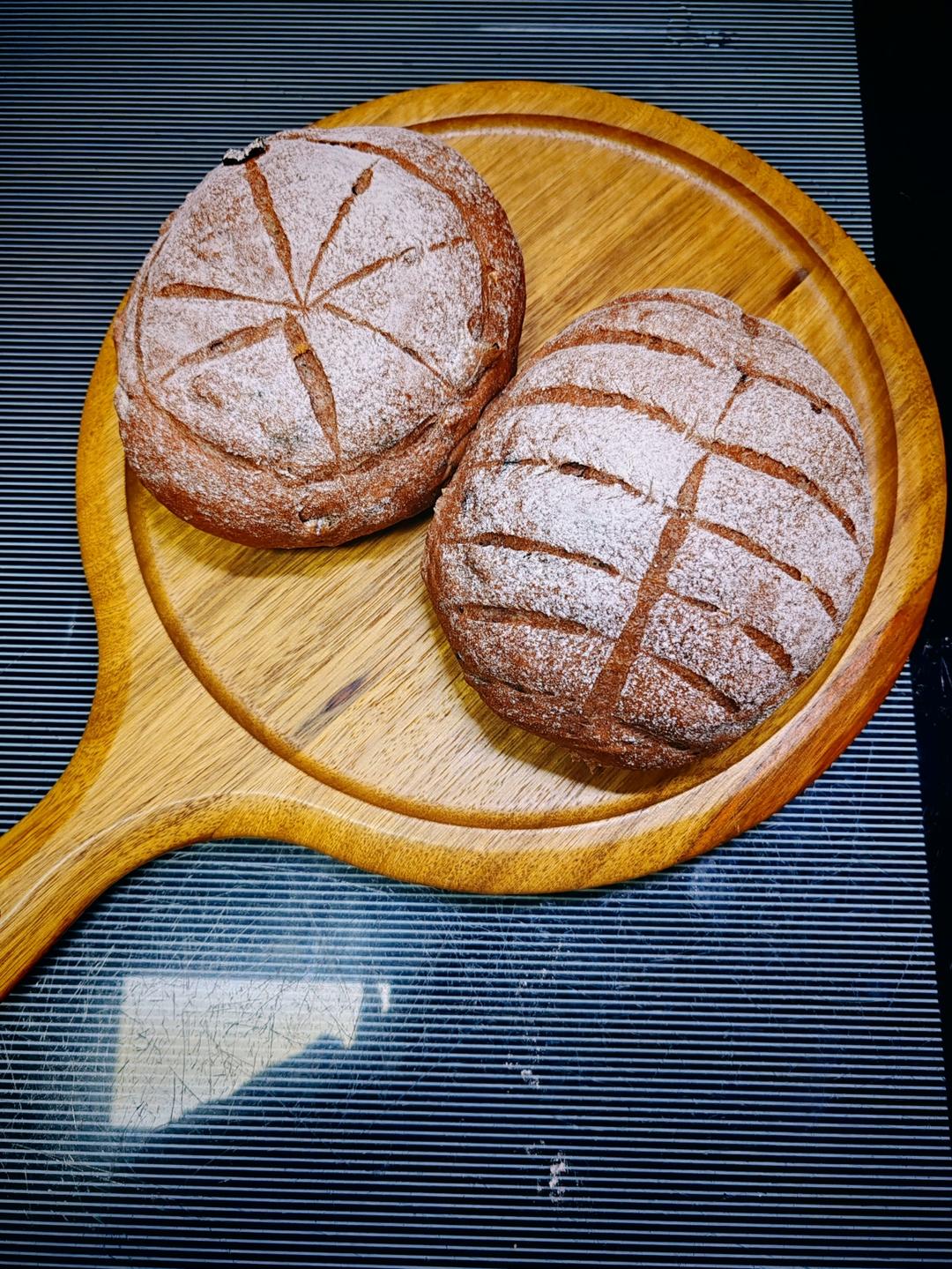 全麦蔓越莓核桃软欧包