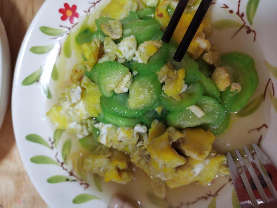 极简烹饪又香又软的丝瓜炒蛋
