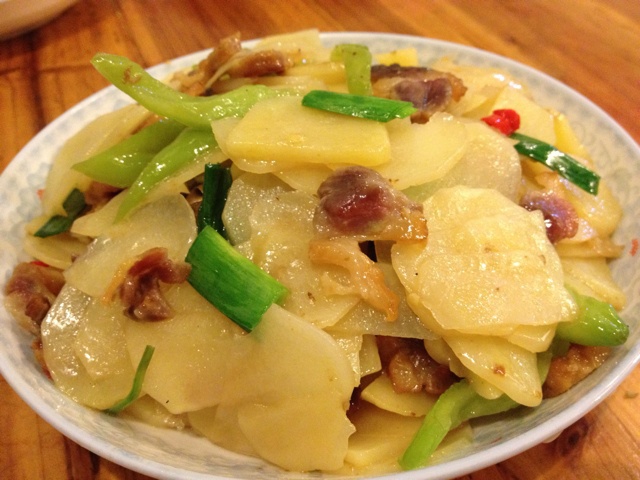 土豆青椒炒肉片