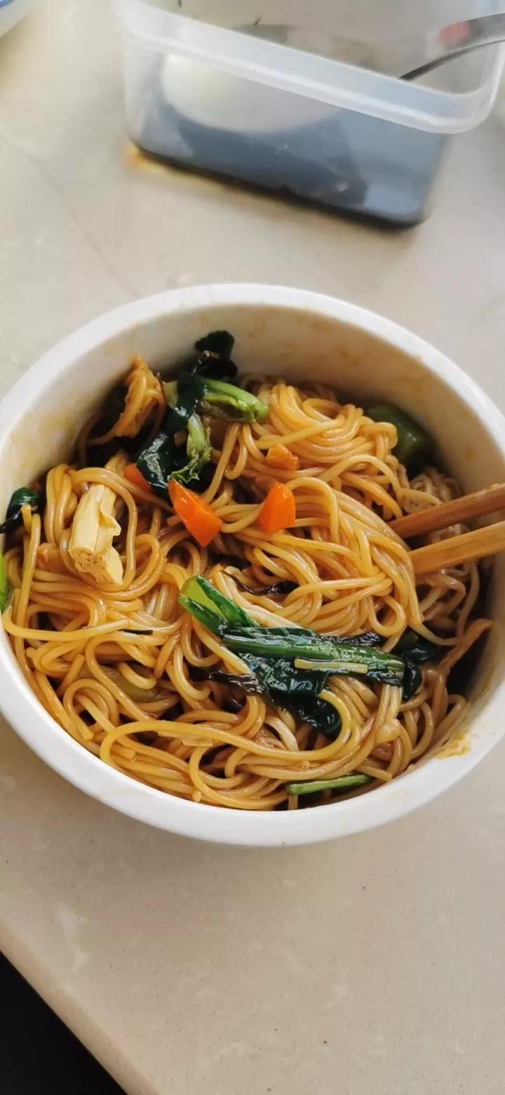 极香的葱油面