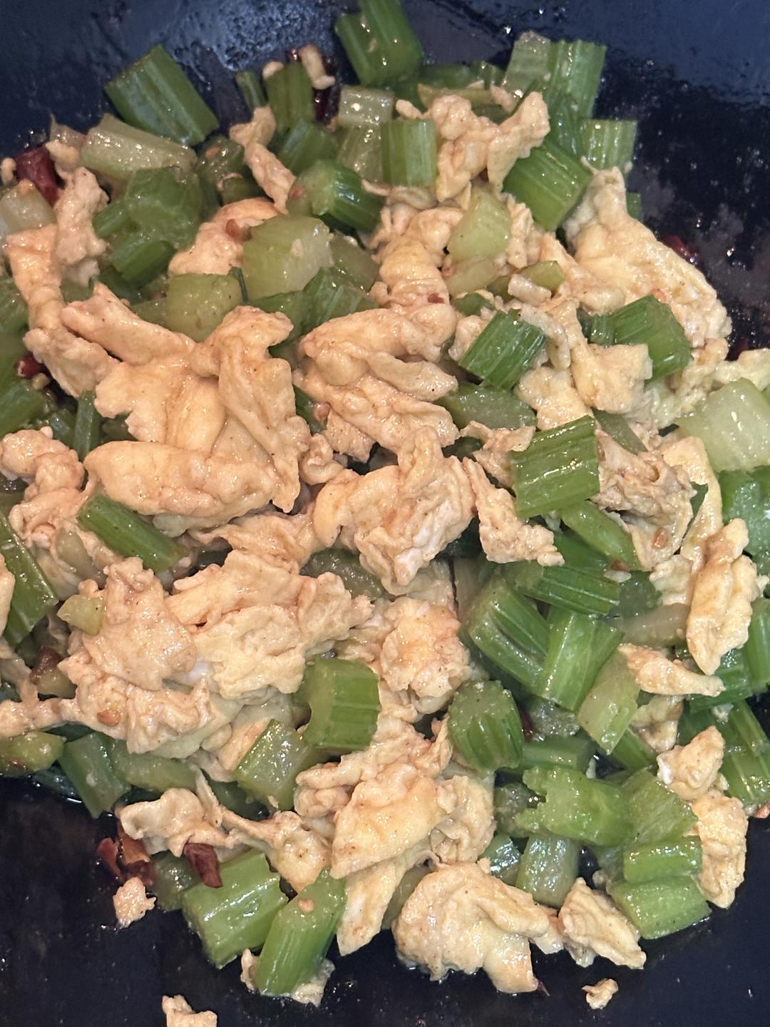 《中餐厅》芹菜炒蛋