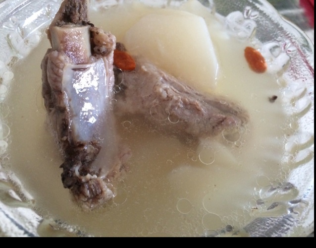 萝卜排骨汤 电炖锅版