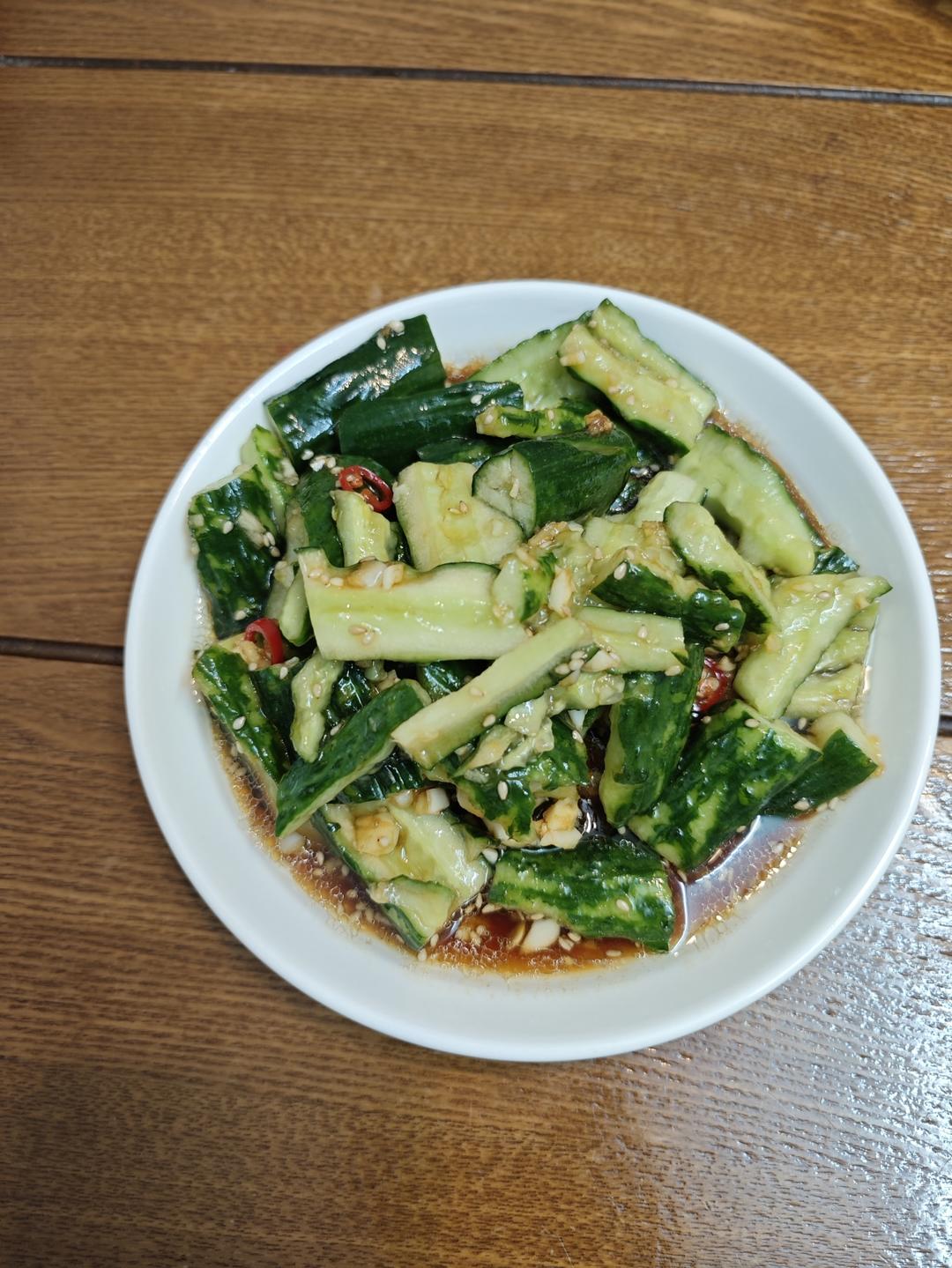 万能调料汁拍黄瓜太绝了