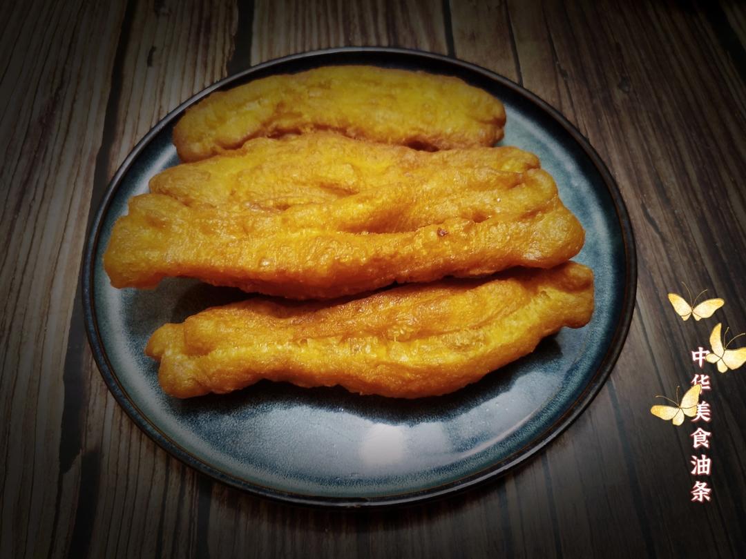 家庭版空心大油条 媲美早餐店 香酥可口各个空心 附细节视频详解