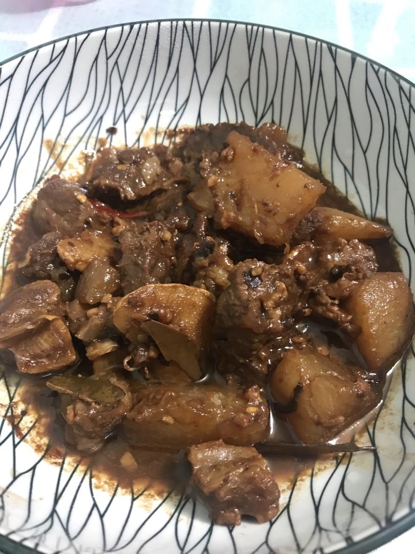 广式焖牛腩