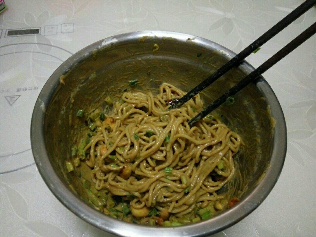 秘制热干面