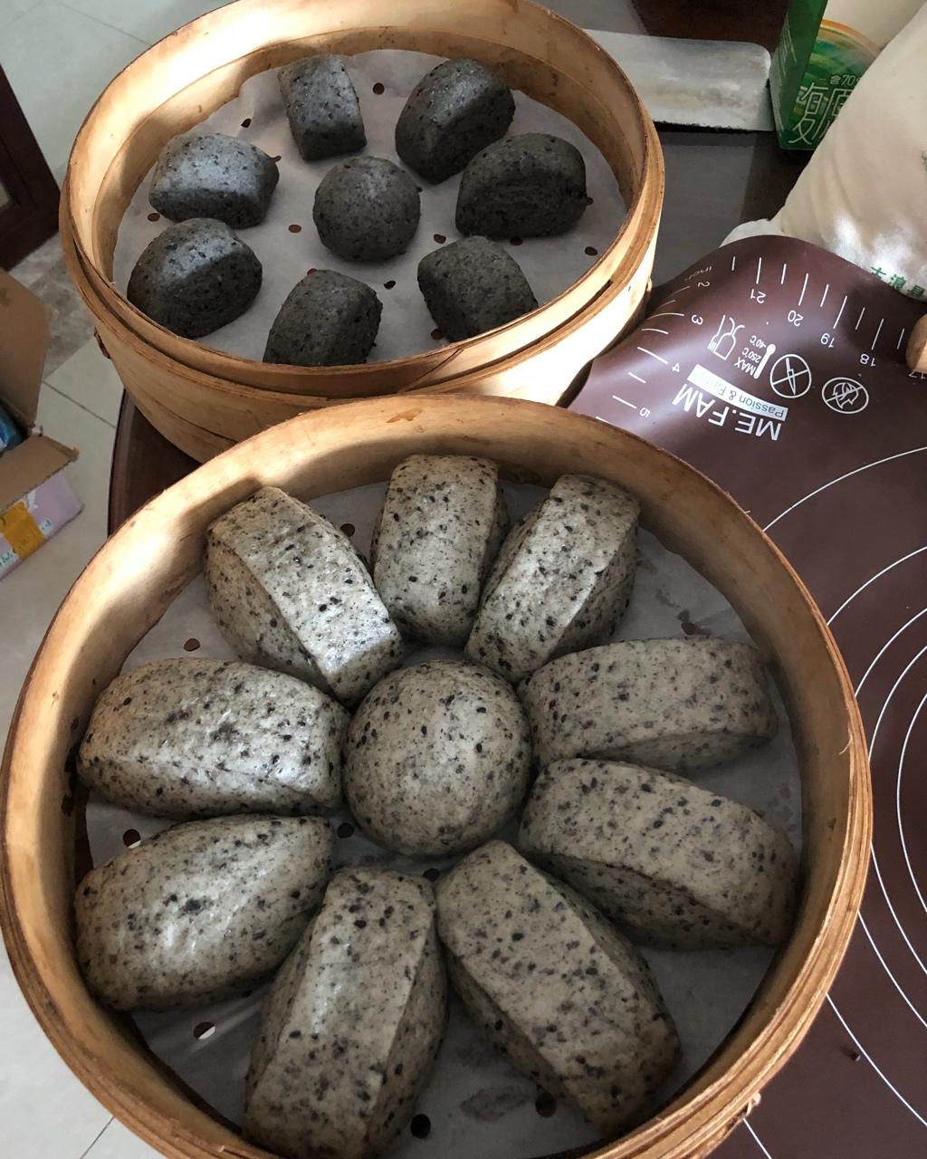 奶香黑芝麻刀切馒头